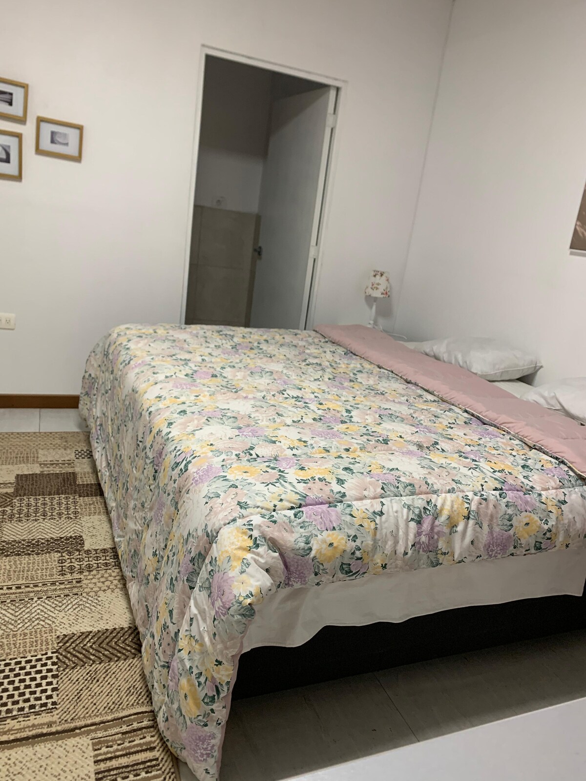 غرفة النوم 1