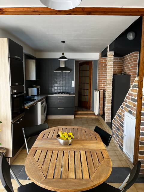Two rooms + parking and garden 10min from Paris