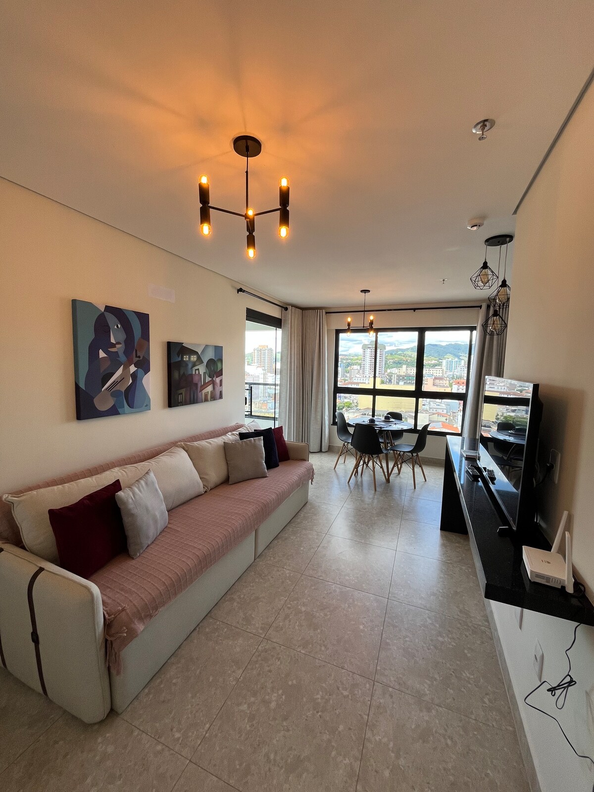 Popular Airbnb listing: Morada Diamond Flats in downtown São Lourenço in São Lourenço