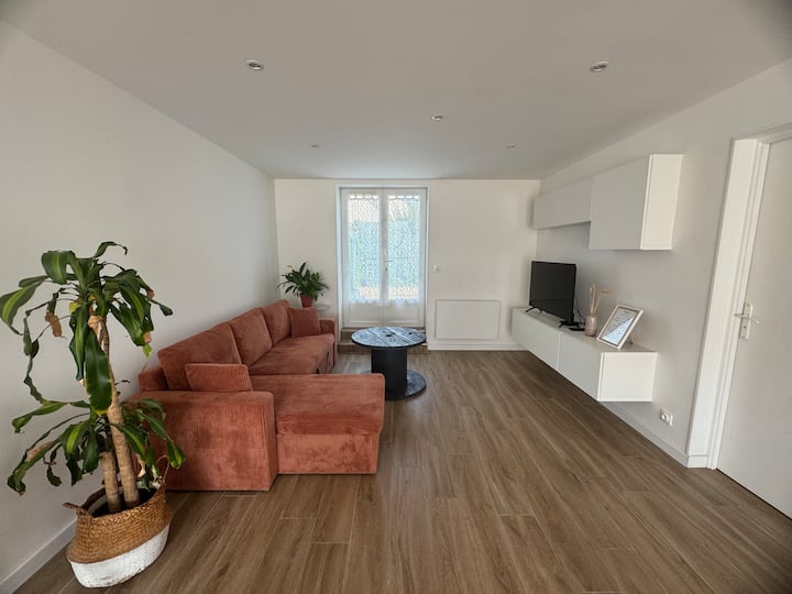 Appartement à La Campagne - Le Parc des Félins - Lumigny