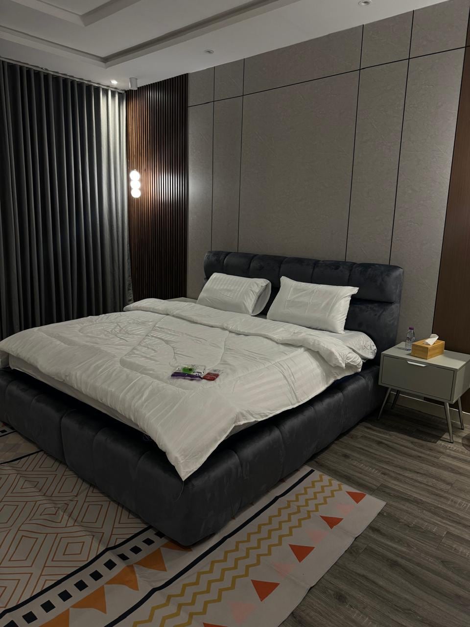 غرفة النوم 1