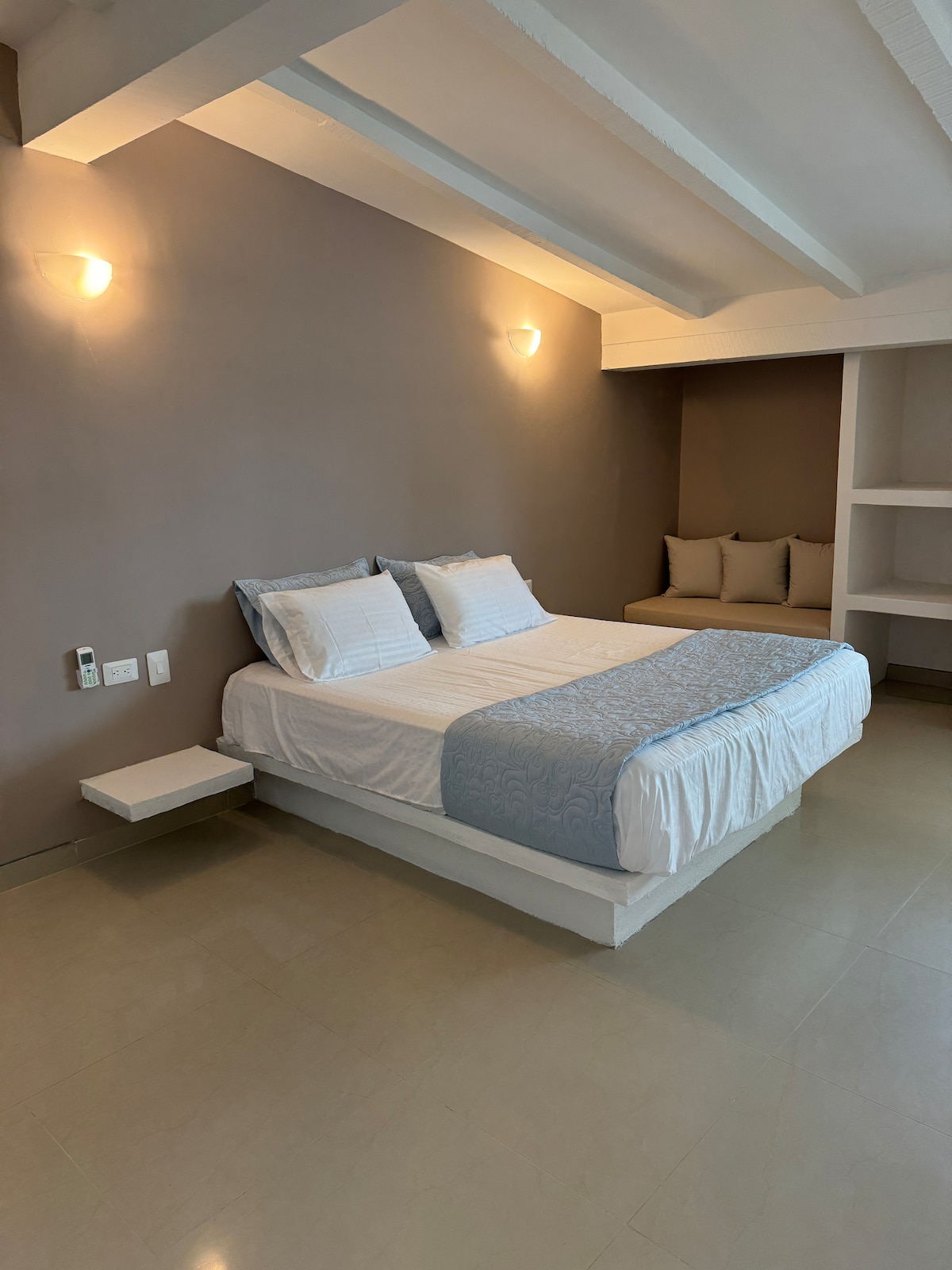 غرفة النوم 2