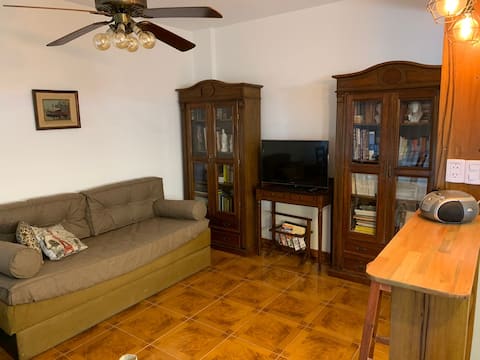 Airbnb con mejor rendimiento: Comfortable apartment in La Boca en La Boca