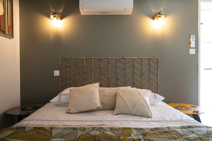 غرفة النوم 2