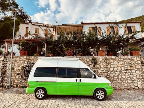 Rent Camper/Bikes/Kayak