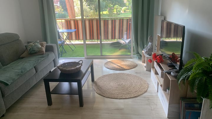 Grand F2 Piscine, Garage - Mandelieu-la-Napoule