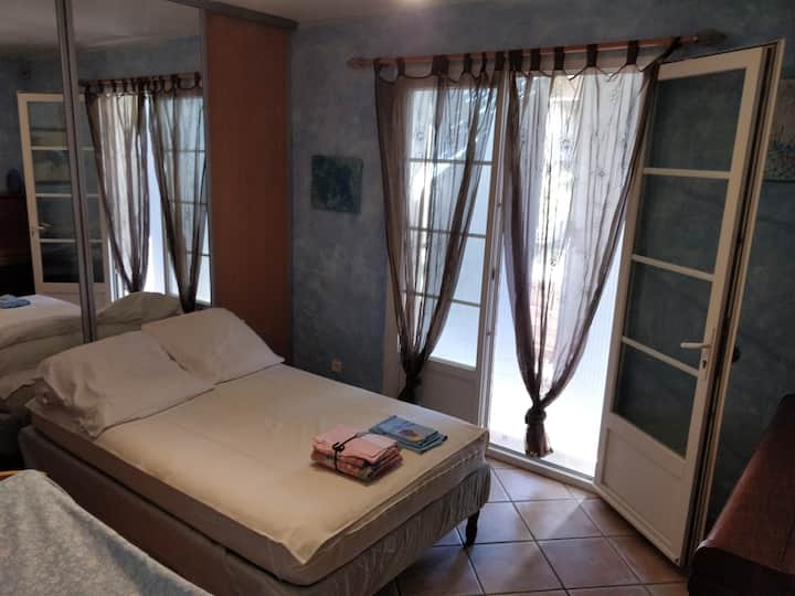 Спална соба 2