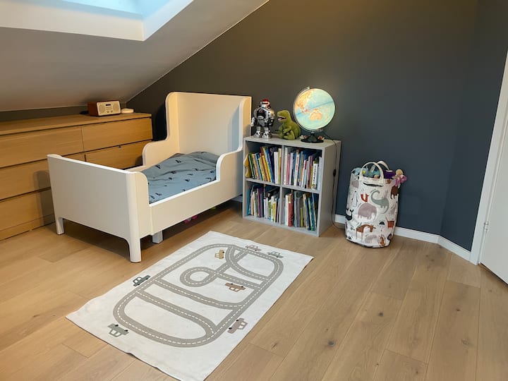 საძინებელი 3