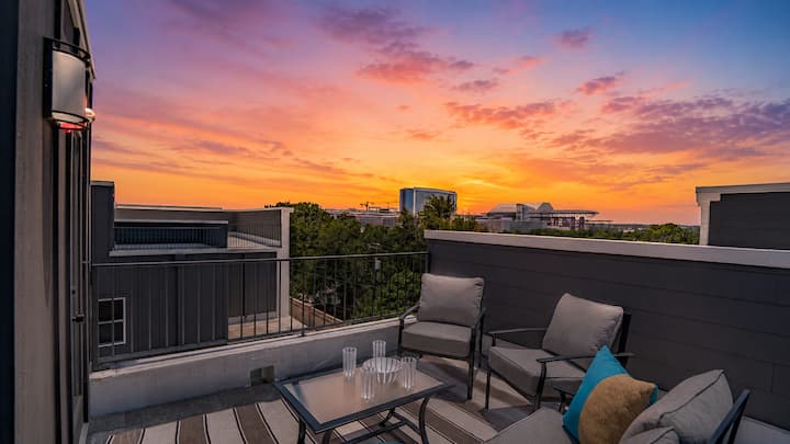 Easy Walk To Fifa World Cup | Free Garage Parking - Arlington