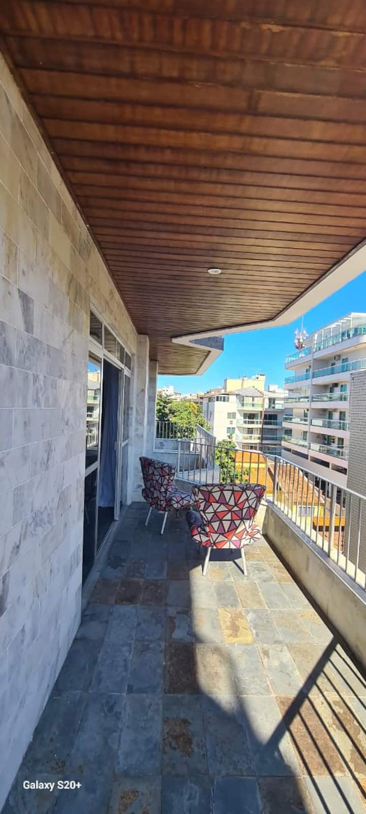 3 Quartos C/ Varanda  E Garagem  A 600m Da Praia. - Cabo Frio