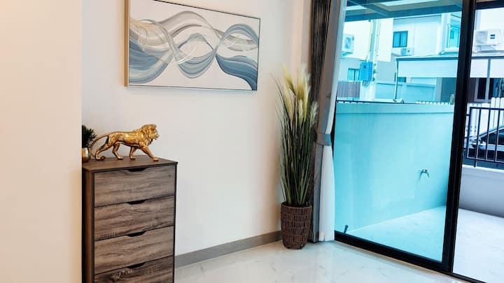 New House/quiet And Comfortable/high-quality Sleep - Pattaya City