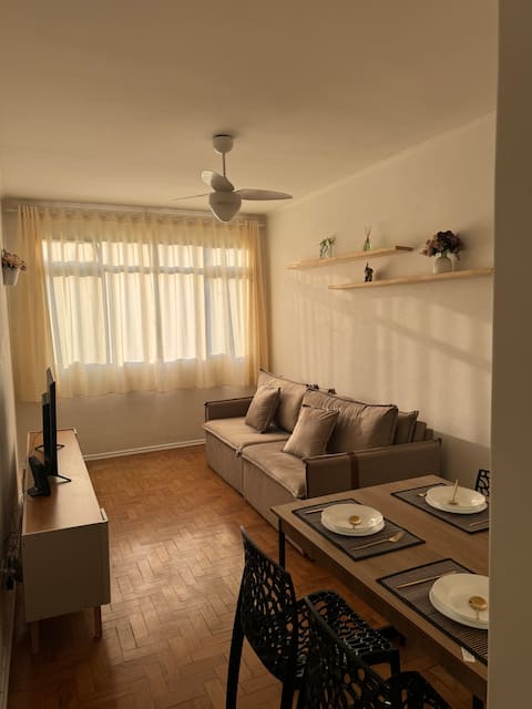Popular Airbnb listing: Joia da Avenida Paulista | Queen Bed | Metro 200 meters in São Paulo