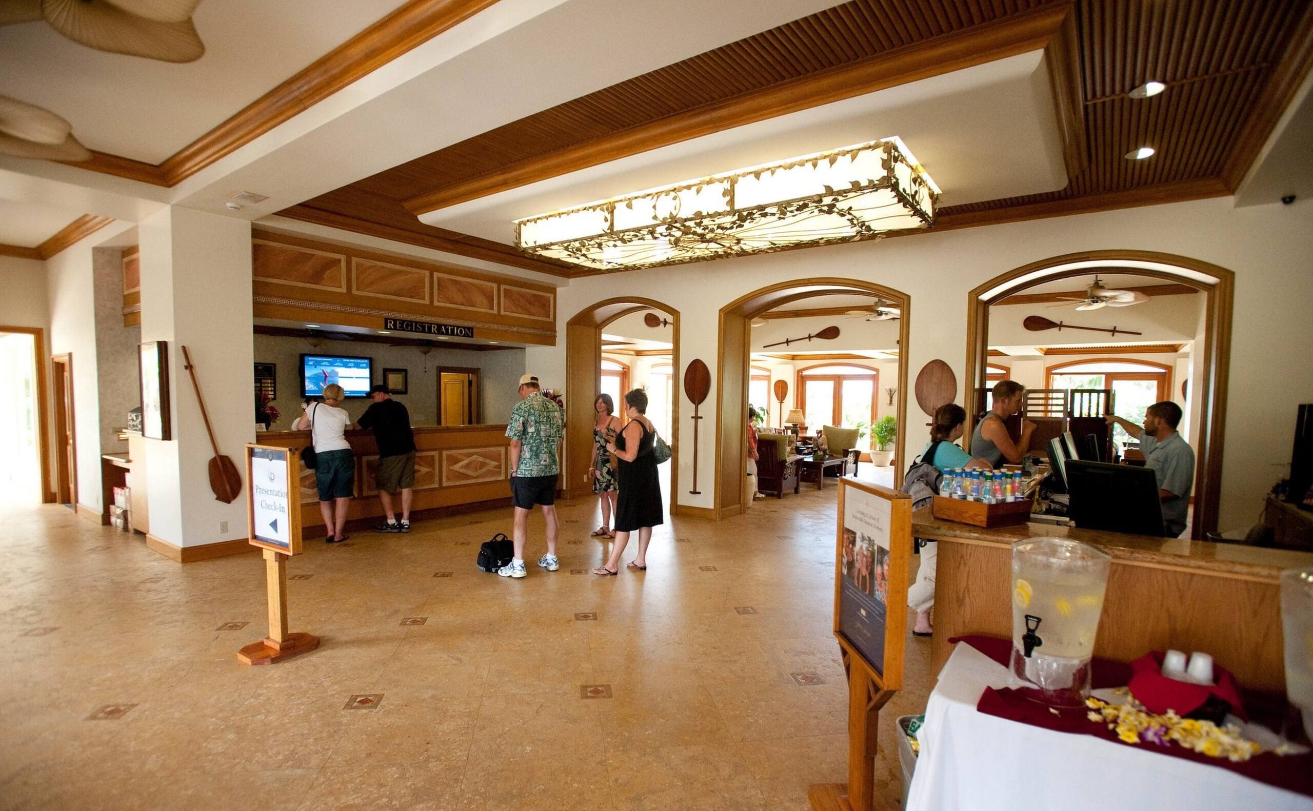 Poipu, Pool + Beach, 2Br Garden View Suite - Photo 20