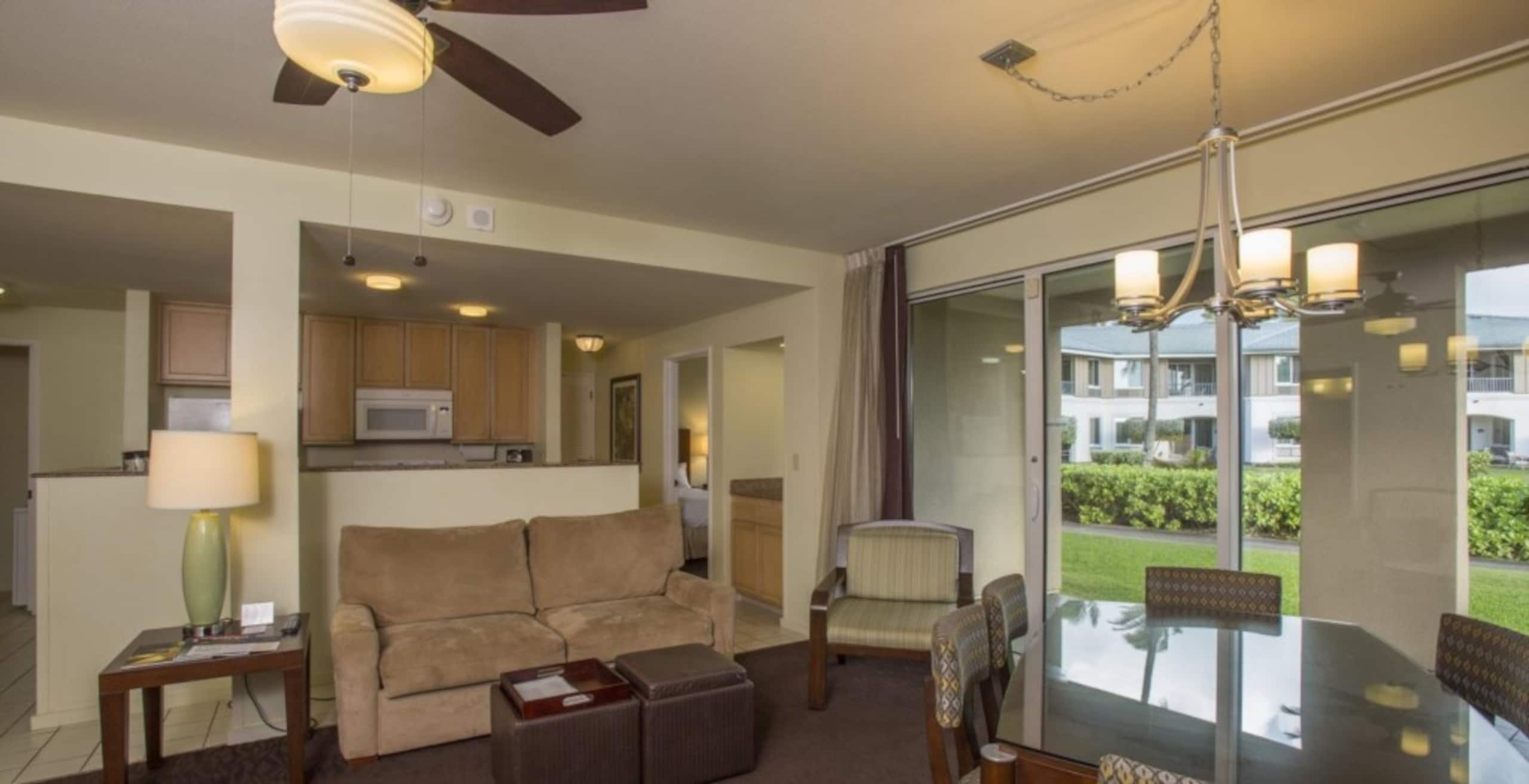 Poipu, Pool + Beach, 2Br Garden View Suite - Photo 2