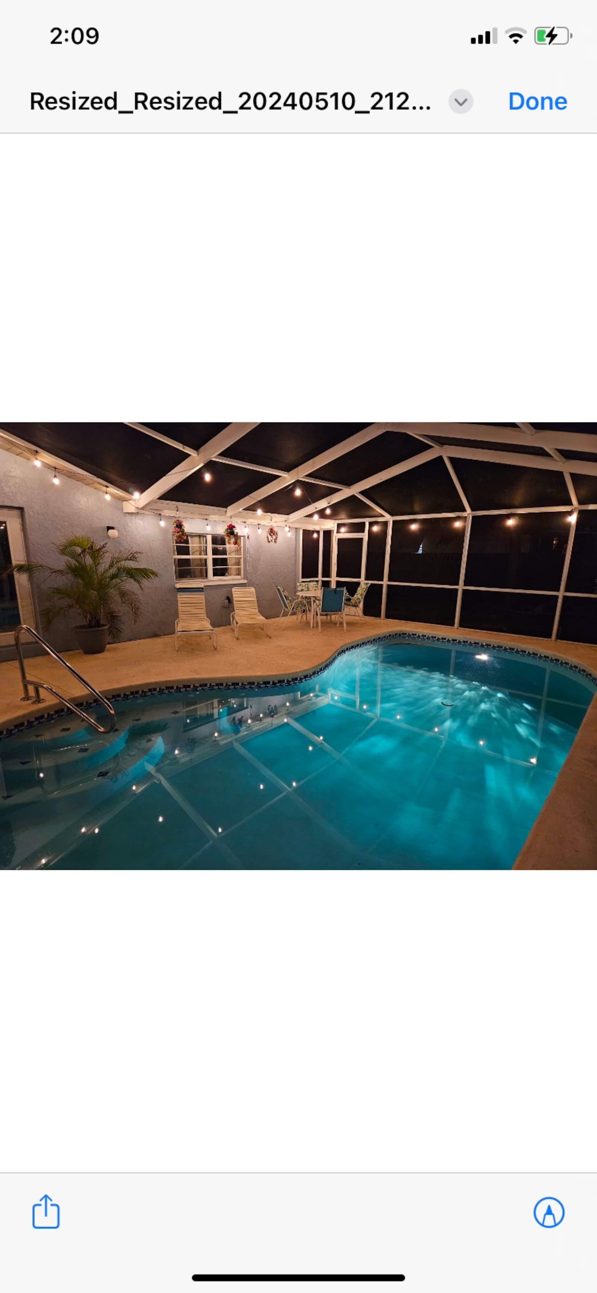 Beachy Fun Tropical heated pool / jacuzzi Getaway