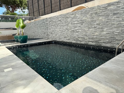 Luxury Villa, quiet, close to the sea