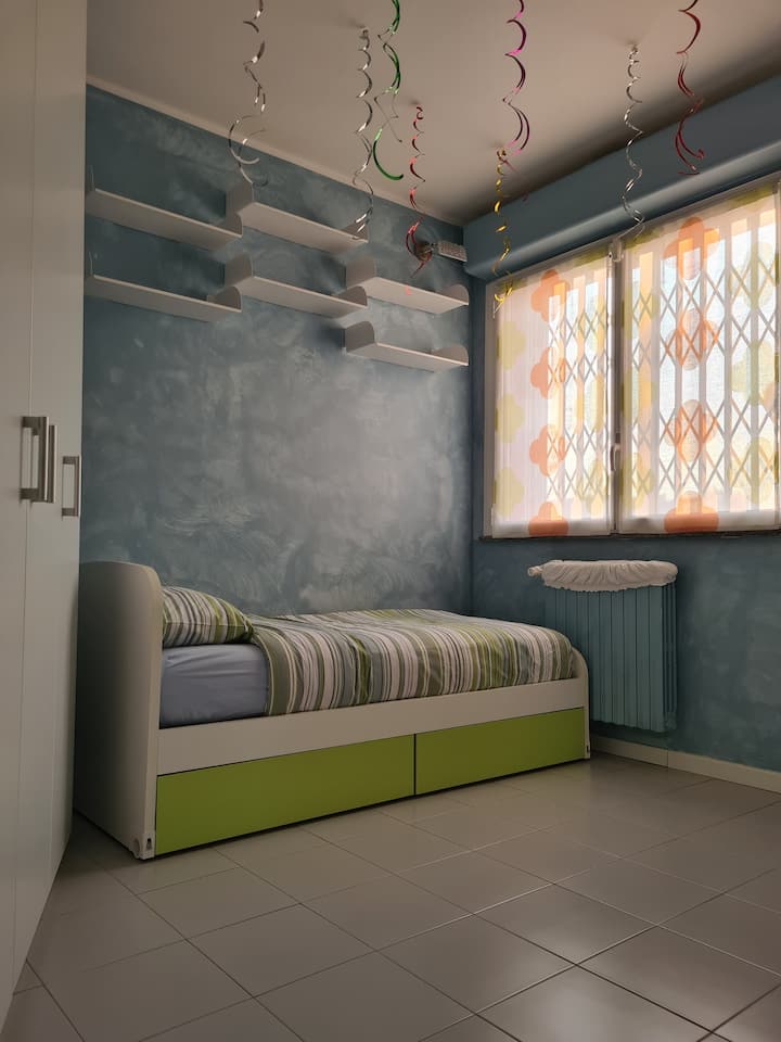 מיטת יחיד 80 x 195