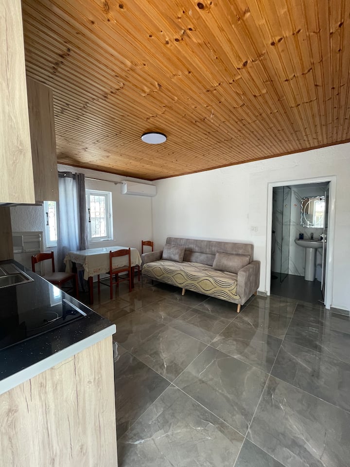 Two Room Private House - Ksamil