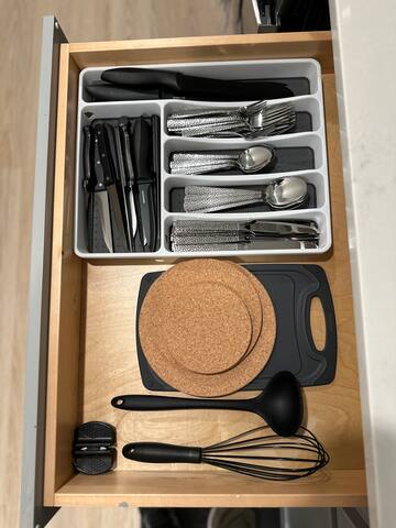 New Home – Huge 2000sqft 3 BR Duplex With Backyard gallery image 3