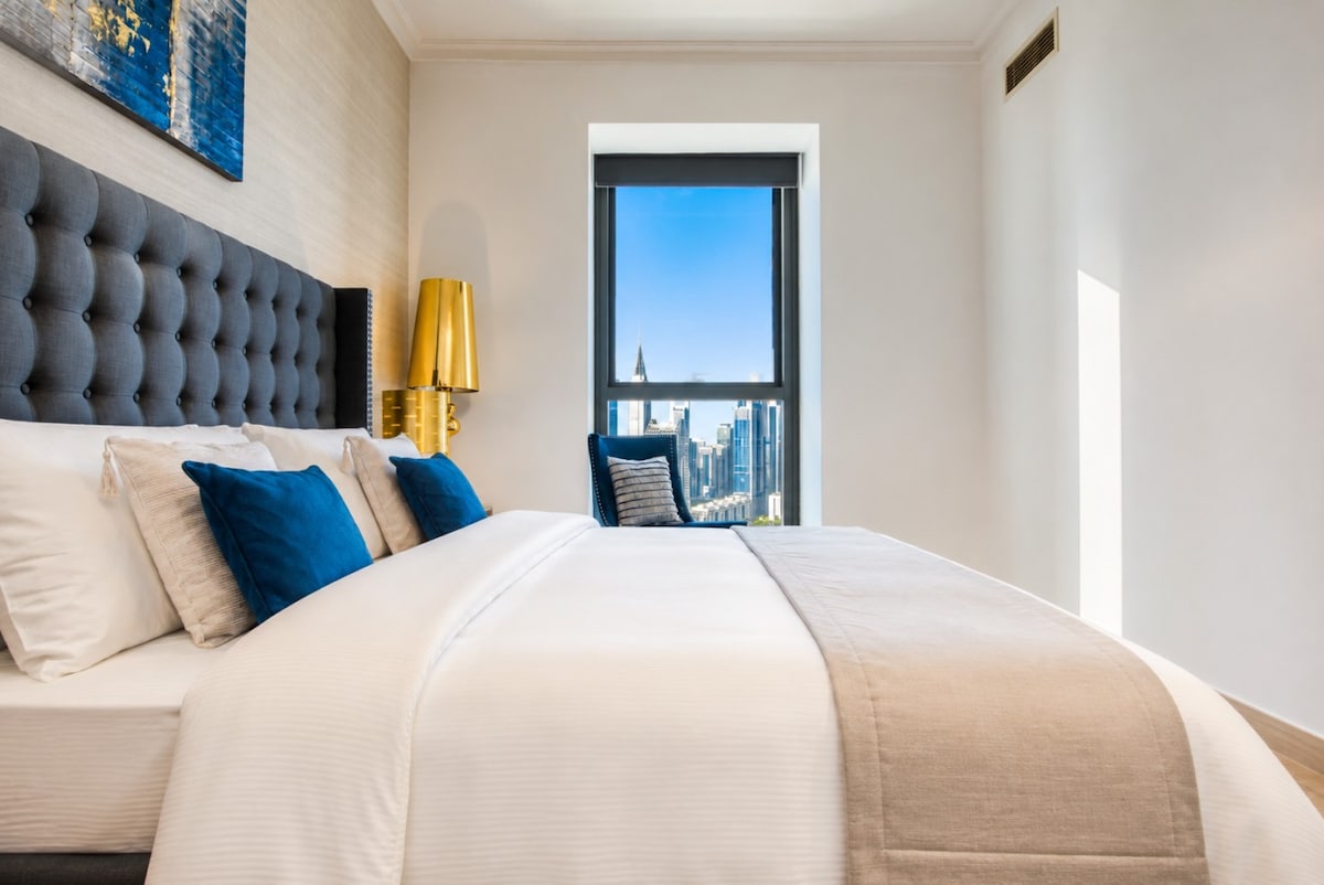 2 Bedroom Furnished Apartment | Burj Vista · III 2