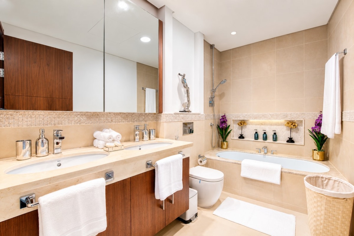 2 Bedroom Furnished Apartment | Burj Vista · III 4