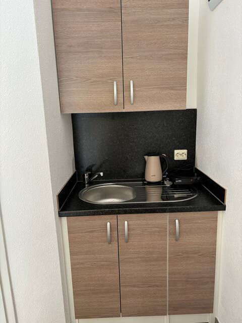 Popular Airbnb listing: Tiny House Maja | Free Parking & WiFi in Općina Zažablje