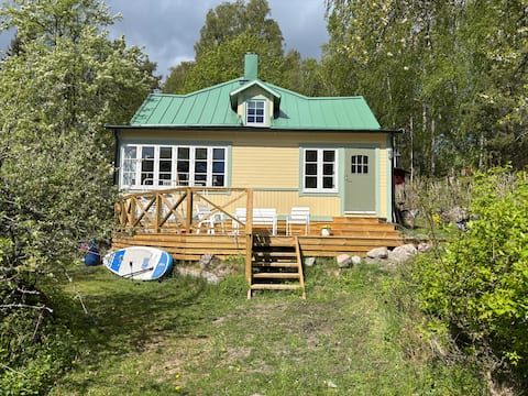 Archipelago house with beach plot & pier