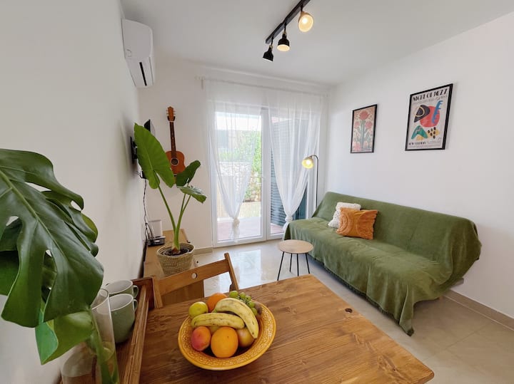 Jungle Breeze Apartment With Private Terrace - Croazia