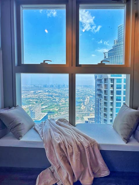 Skyview Haven 2BR & Ocean Breeze