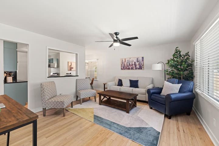 Cozy Retreat, modern Amenities