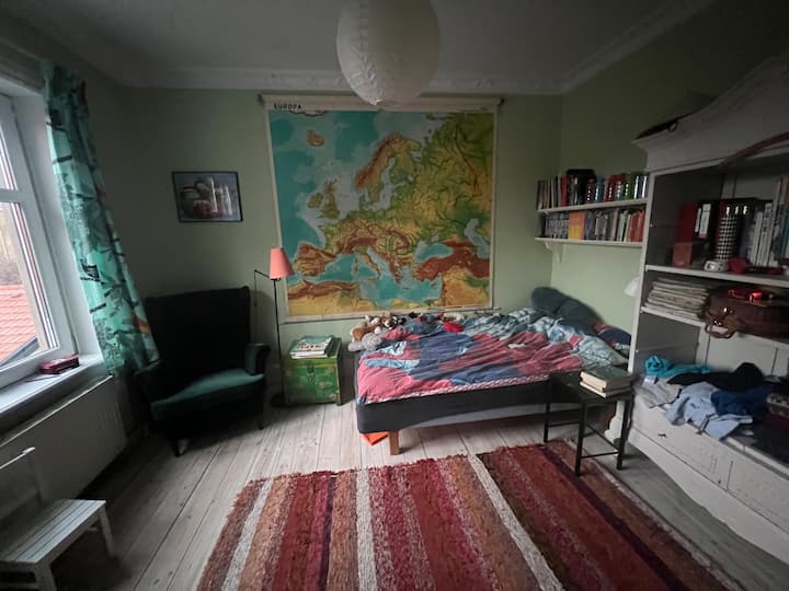 غرفة النوم 2