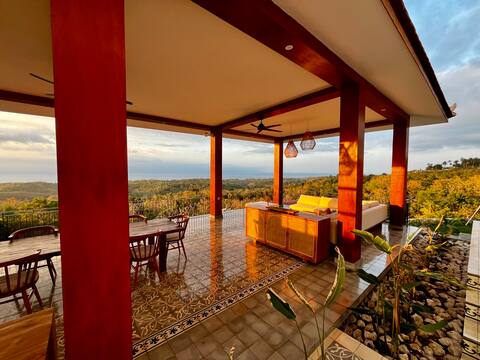 Beautiful 2BR Hilltop Villa with Incredible View