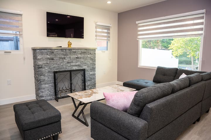 Brand New Unit in Glendale