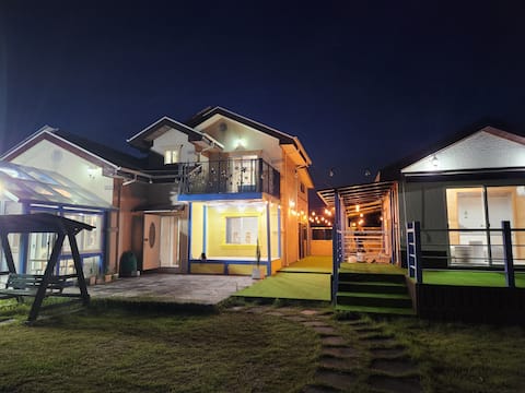 10 minutes to Soonman Garden, 315 pyeong single-family house for 12 people, free barbecue for 50,000 won