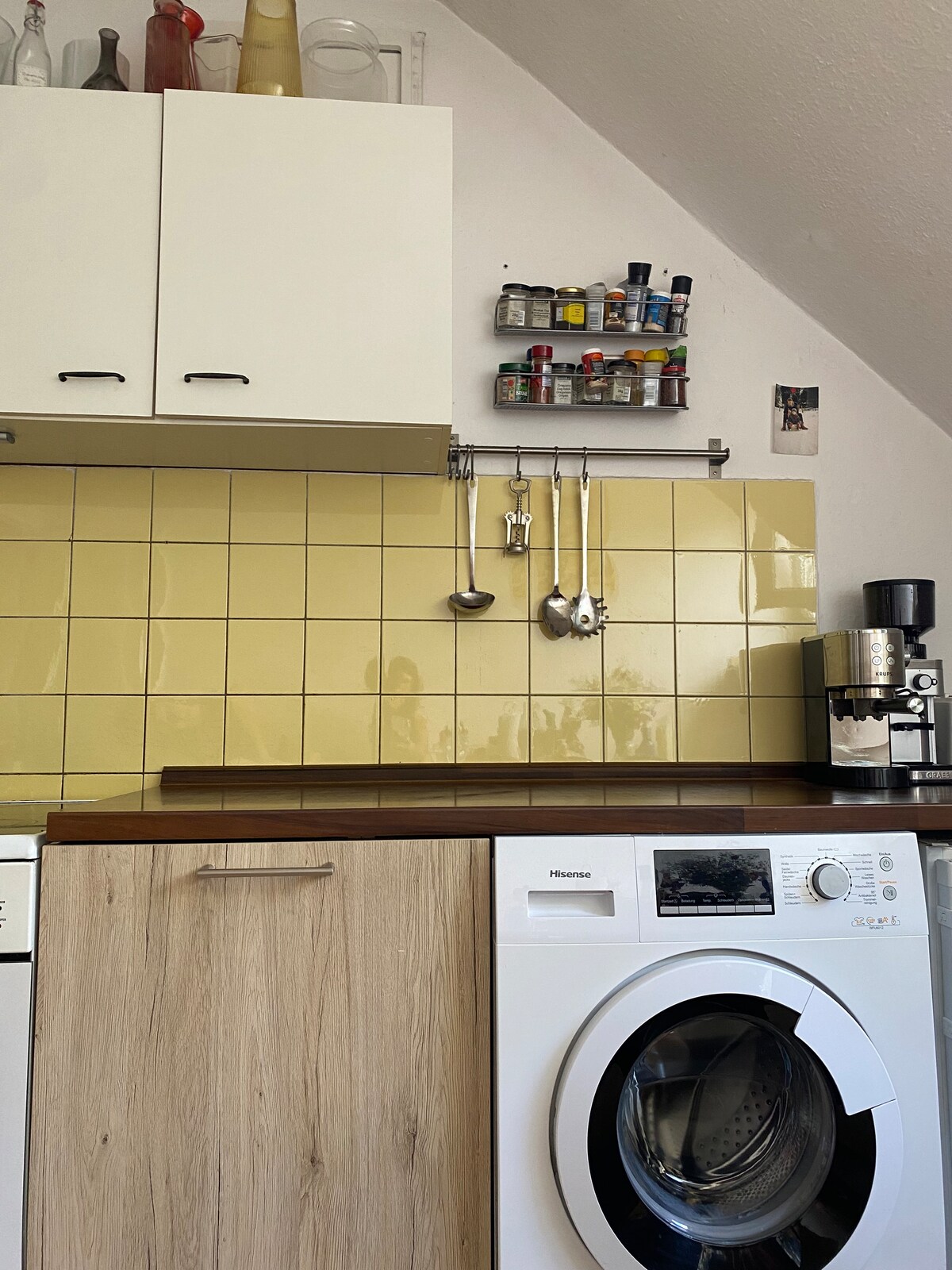 Popular Airbnb listing: 2-room apartment in Sülz in Sülz