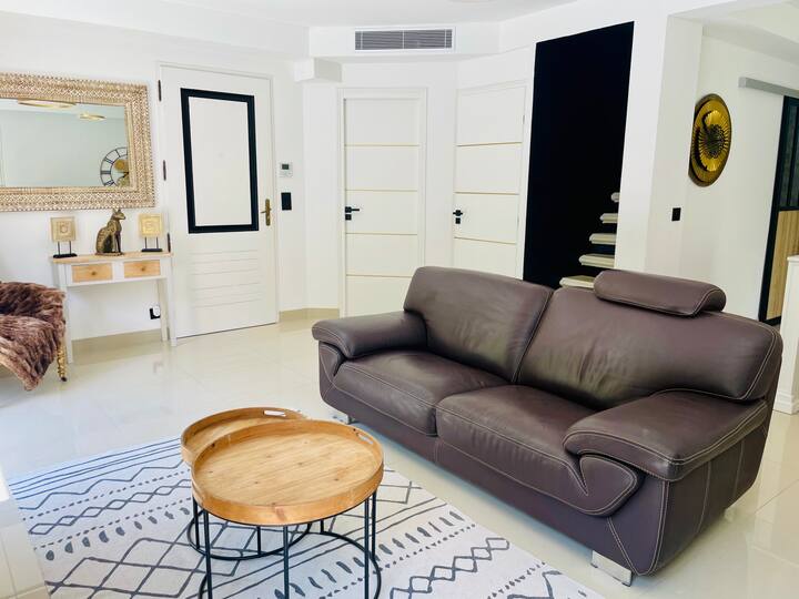 Villa Climatisée Avec Piscine Privée - Biot