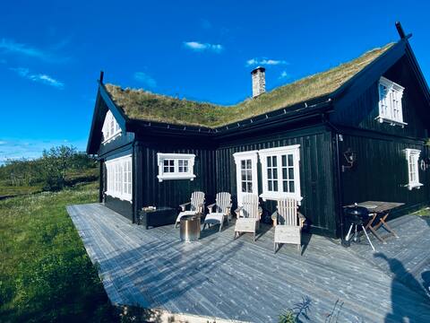 Attractive Location View & Sol, Hike/Ski in/Out