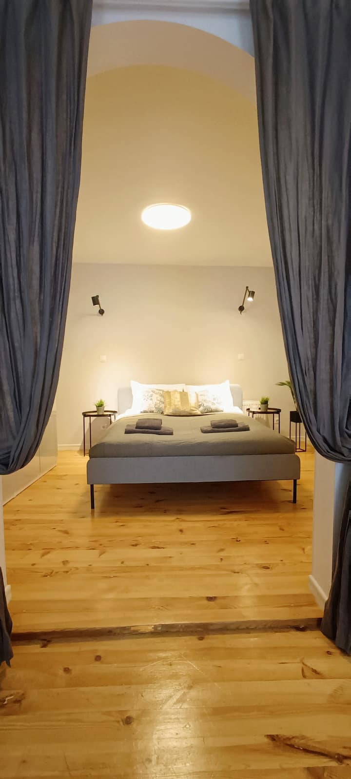 غرفة النوم 1