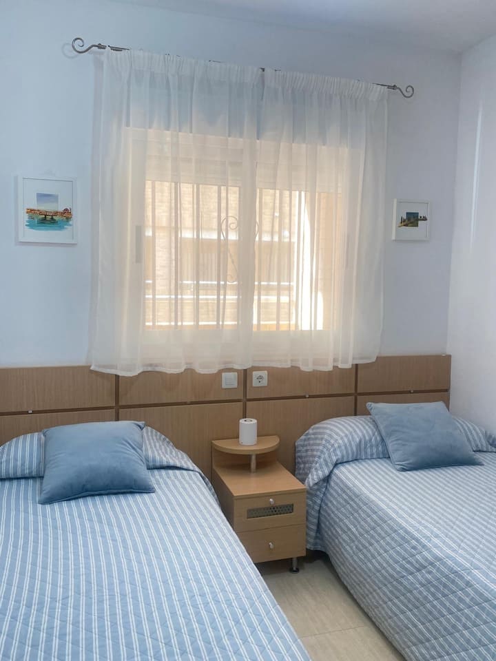 غرفة النوم 1