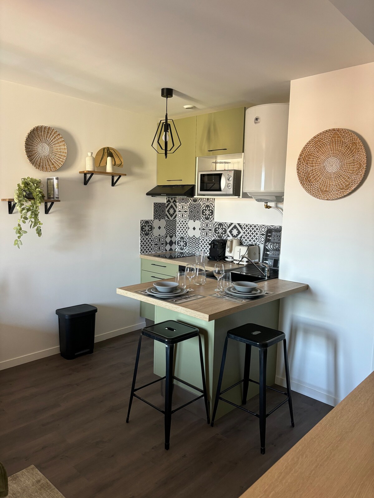 Airbnb con migliori performance: Hortensia Parking & Air conditioning - Roanne city center a Roanne
