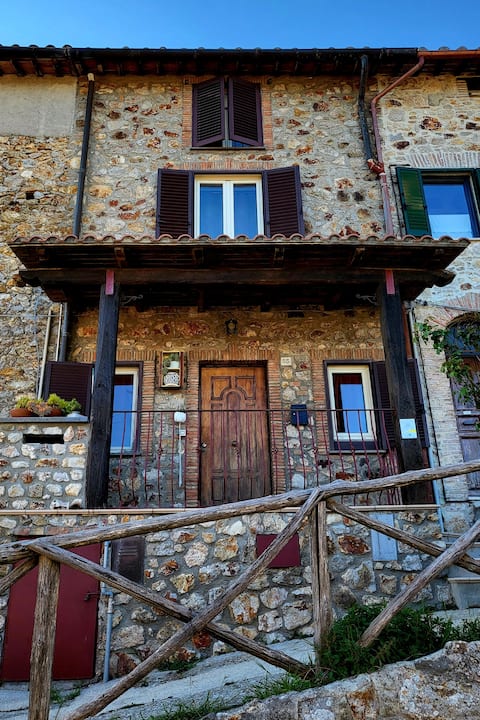 A panoramic former barn transformed into  house