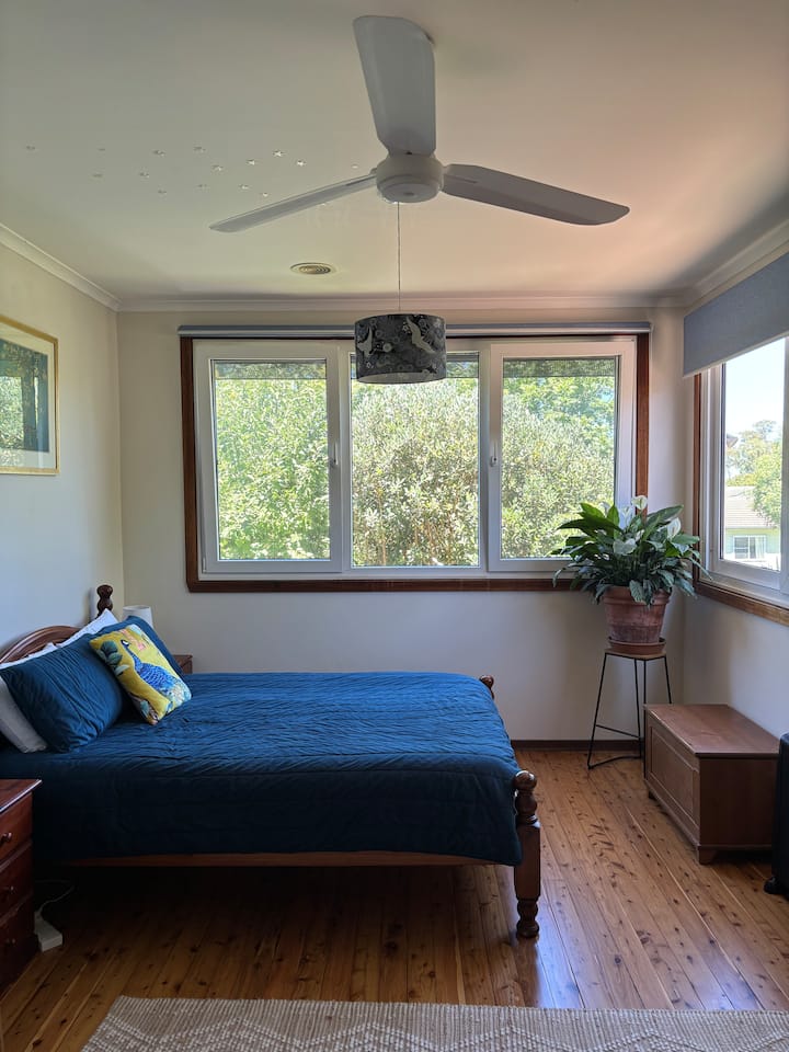 Central Cosy 1 Bedroom Apartment - Armidale