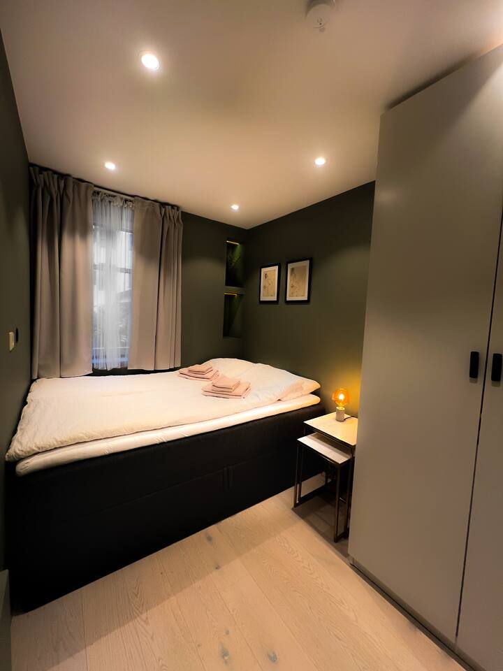 საძინებელი 1