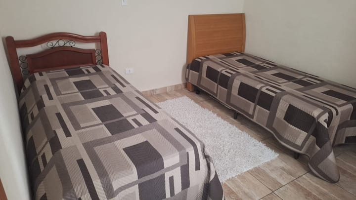 غرفة النوم 2