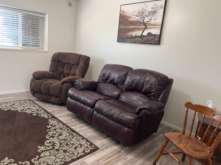 Comfortable 2 Bedroom Apartment - Idaho Falls, ID