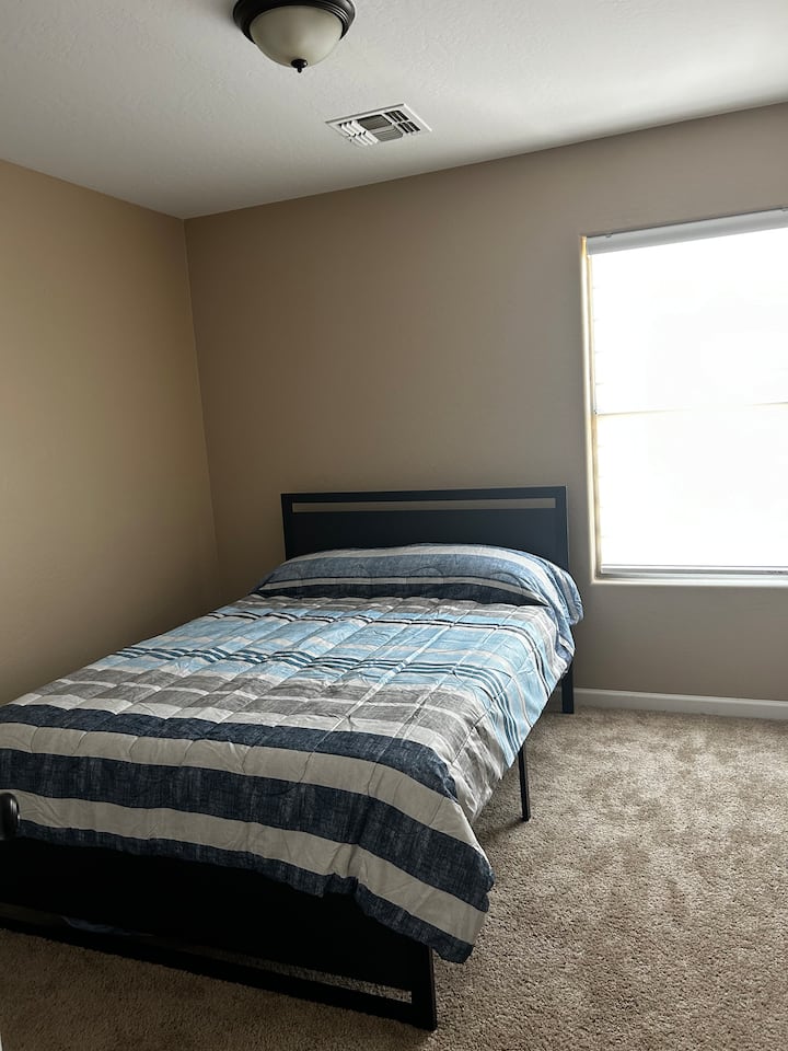 საძინებელი 3