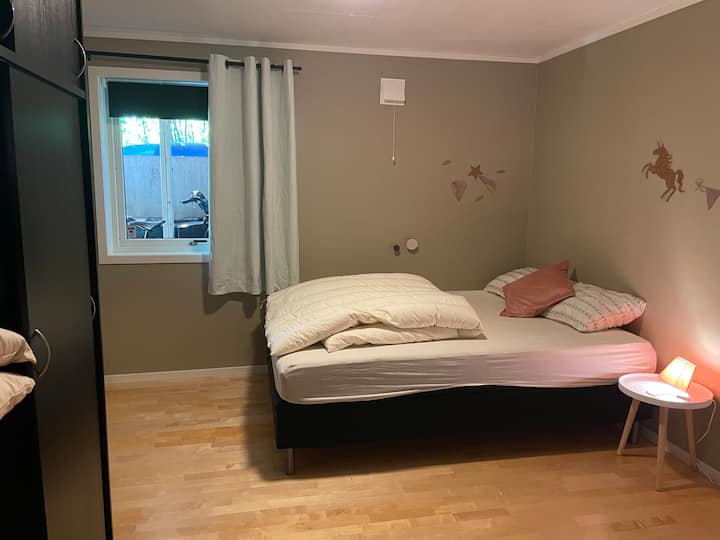 საძინებელი 2