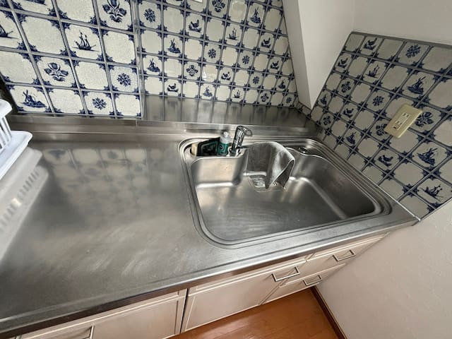 Duplex Family Apartment – 2 mins to station gallery image 4