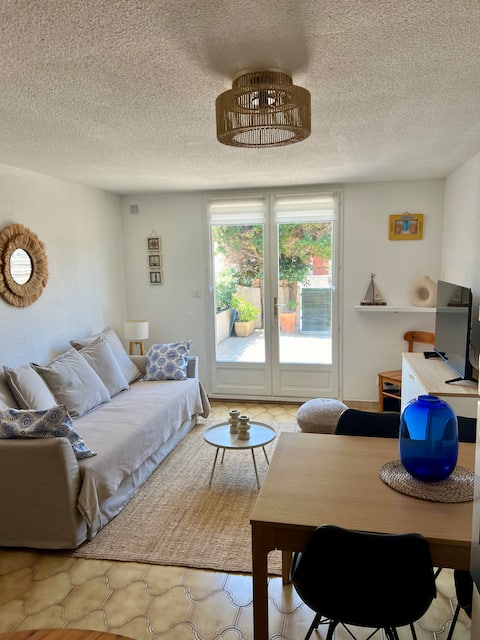 Top performing Airbnb: House close to the beach in Saint Cyprien