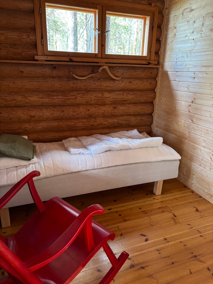 Kitanda cha sentimita 80 